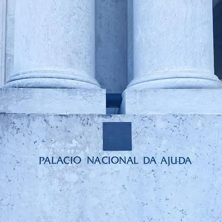 Almirante Apartment + Garden Apartment Lisbon